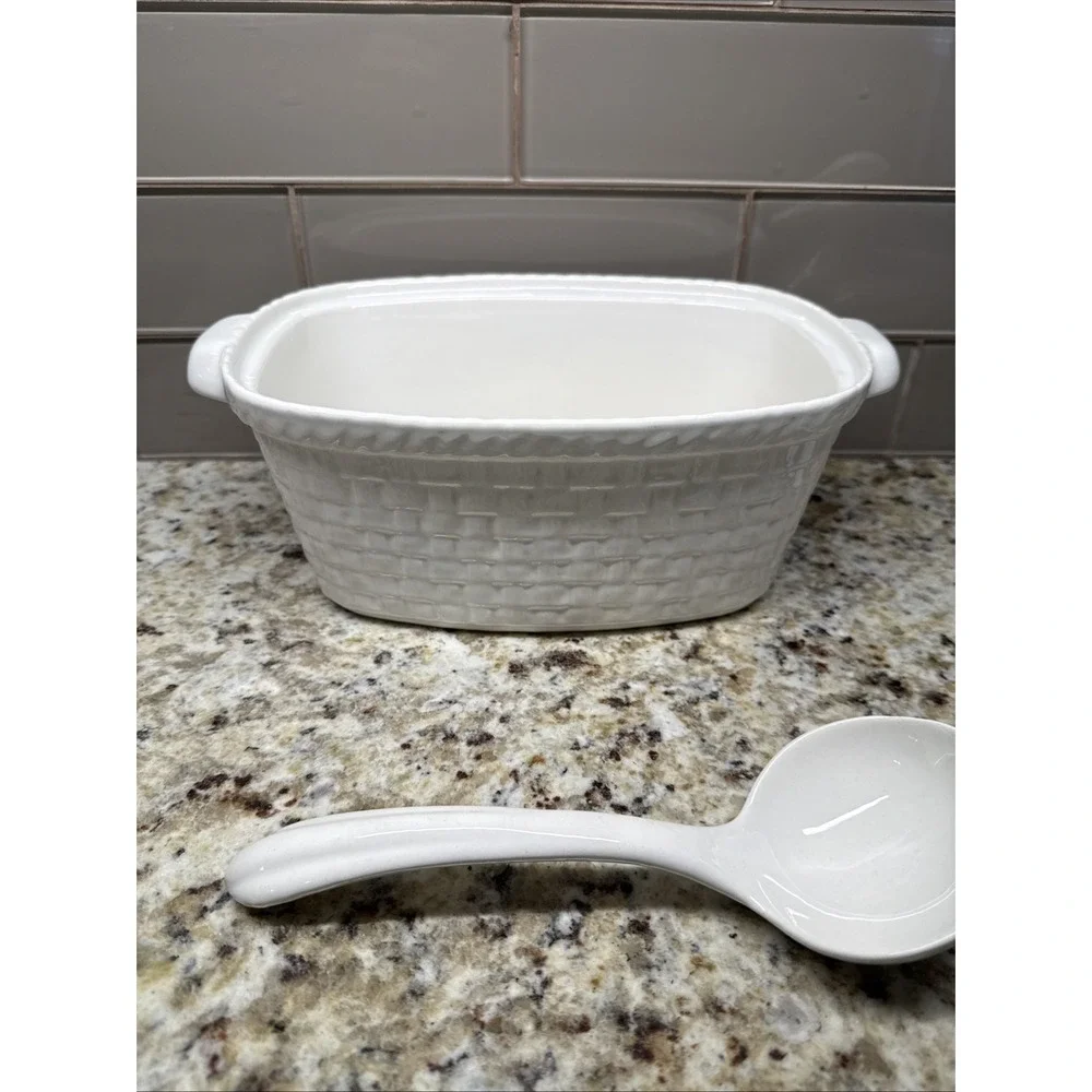 Whittier Pottery White Duck Soup Tureen Ladle Vintage 1983 USA Calif Cottagecore